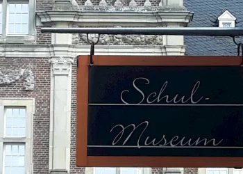 POORTGEBOUW EN SCHOOLMUSEUM AHAUS